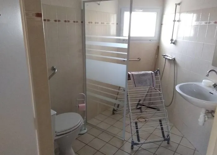 Maison Calme Proche - La Roseraie *